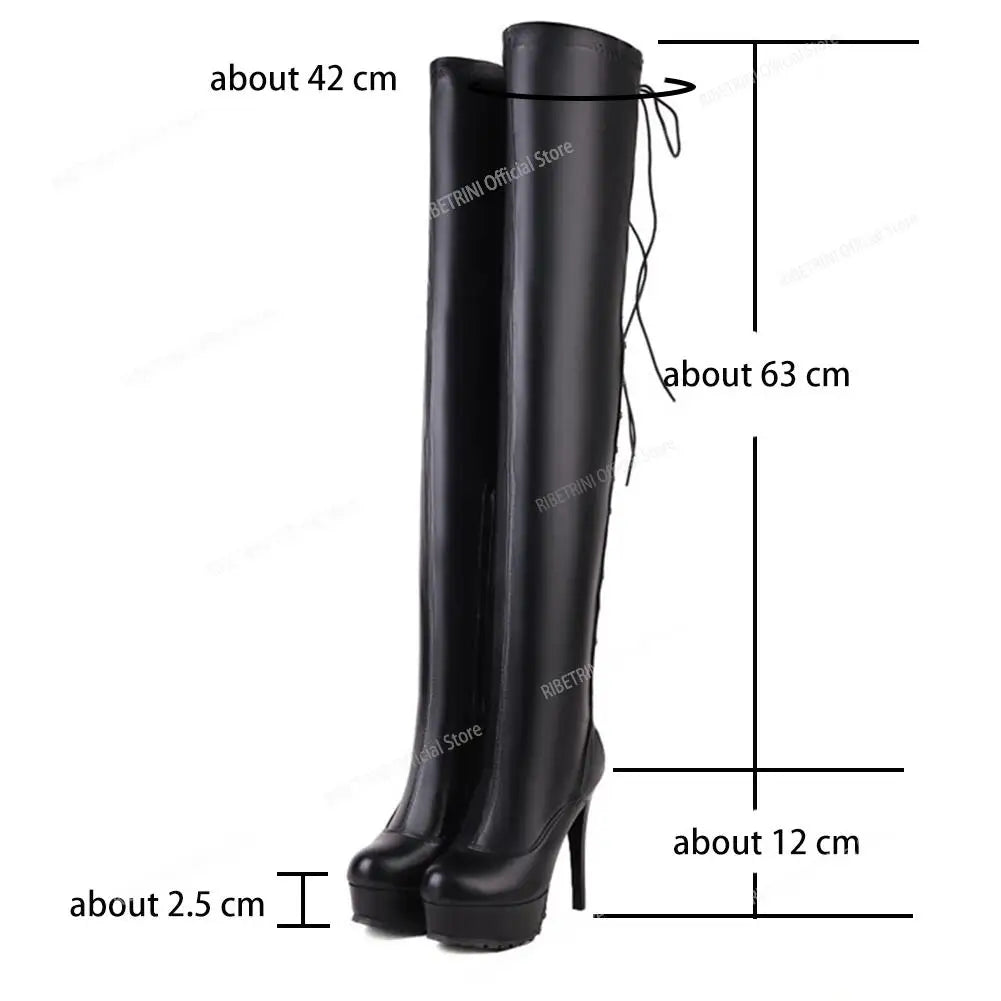 Platform High Boots mit Chunky Heel – Bold. Sexy. Ready to Party.