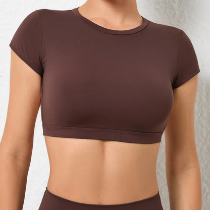 Sportliches Gym Crop-Top – Atmungsaktiv & Rückenfrei für dein Workout