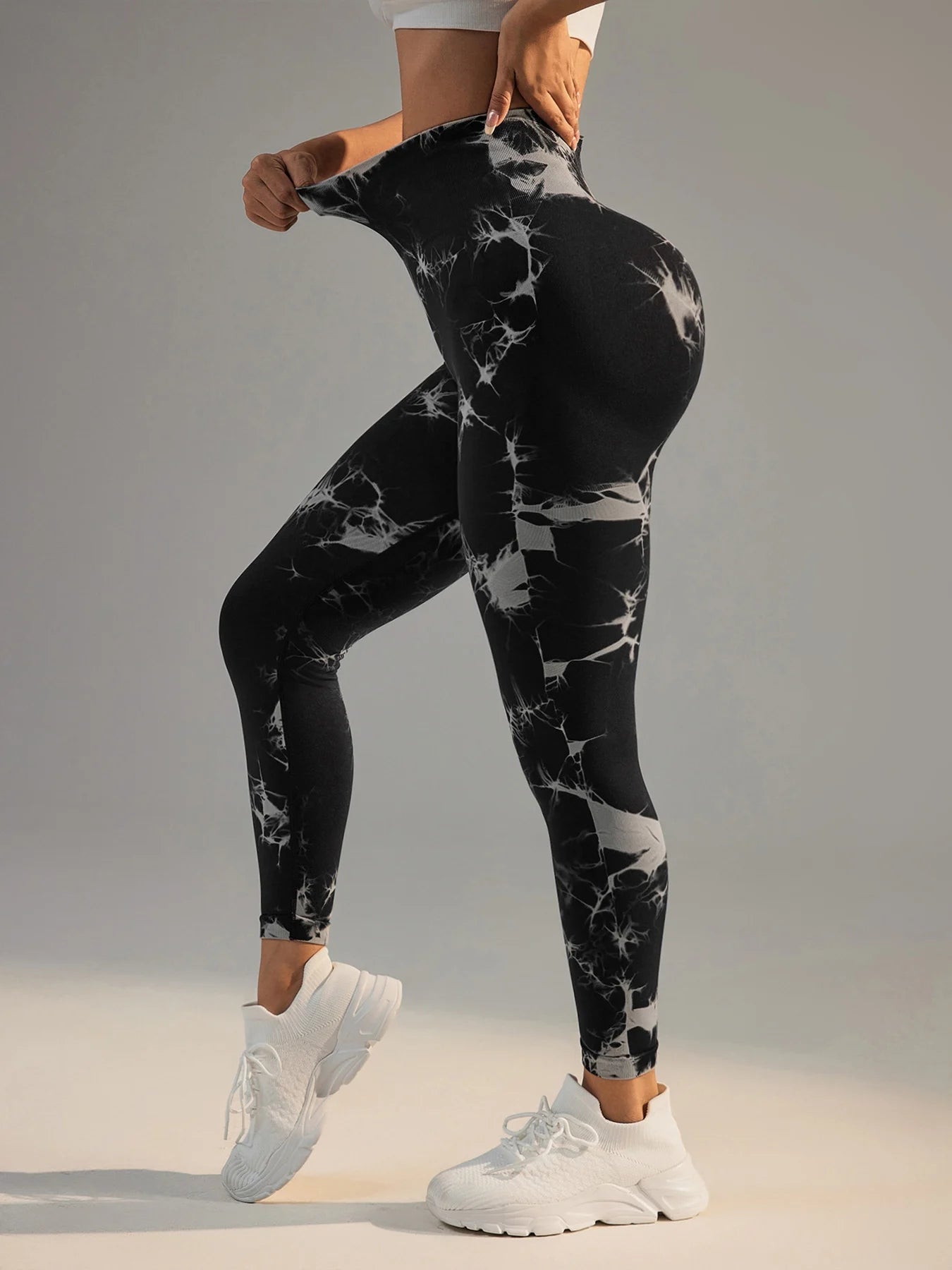 Nahtlose Tie-Dye Leggings – Stylischer Look & Perfekte Passform