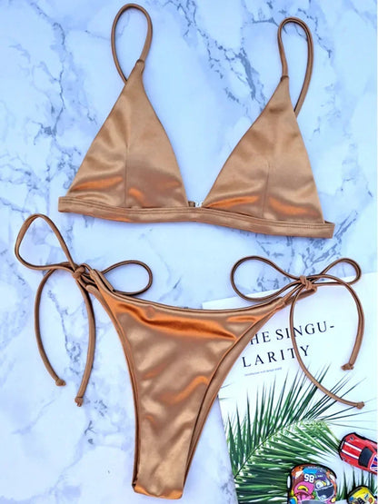 Metallic Satin Bikini-Set – glänzender Style mit brasilianischem Cut
