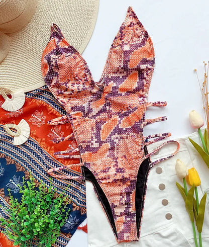 Schlangenprint Monokini – sexy, rückenfrei & mit wildem Charakter