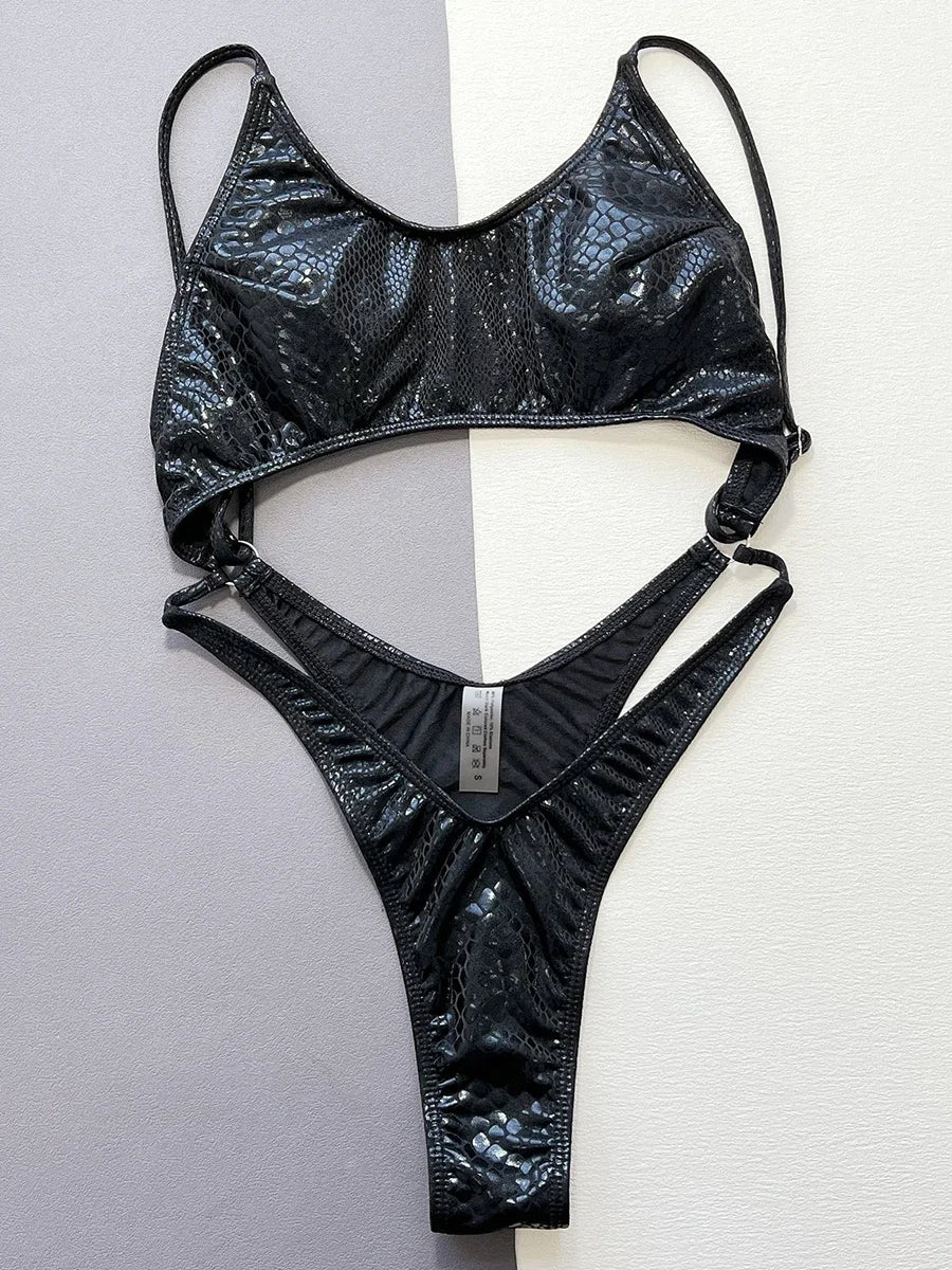 Bauch-Cut-Out Monokini – sexy Silhouette & modernes Design