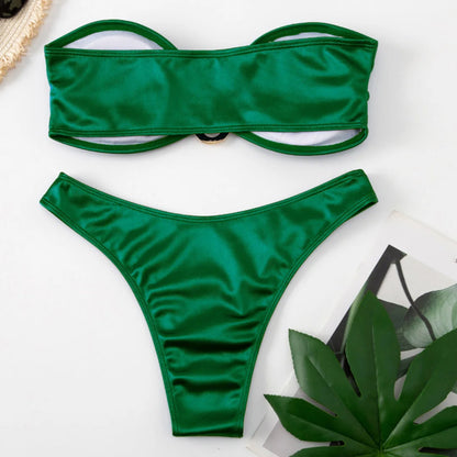 Bandeau Bikini 2025 – zeitlos, sexy & in 13 stylischen Farben