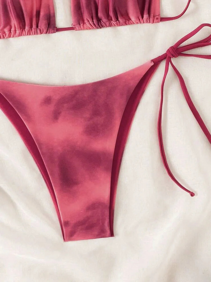 Tie-Dye Bikini-Set – farbenfroh, sexy & absolut im Trend