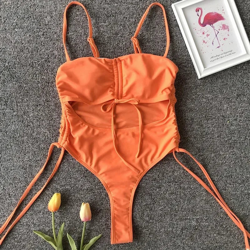 Cut-Out Monokini – auffällig, sexy & absolut im Trend