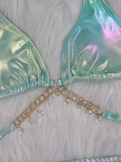 Bikini im Wet-Look mit Diamantdetails – auffällig, edgy & verführerisch