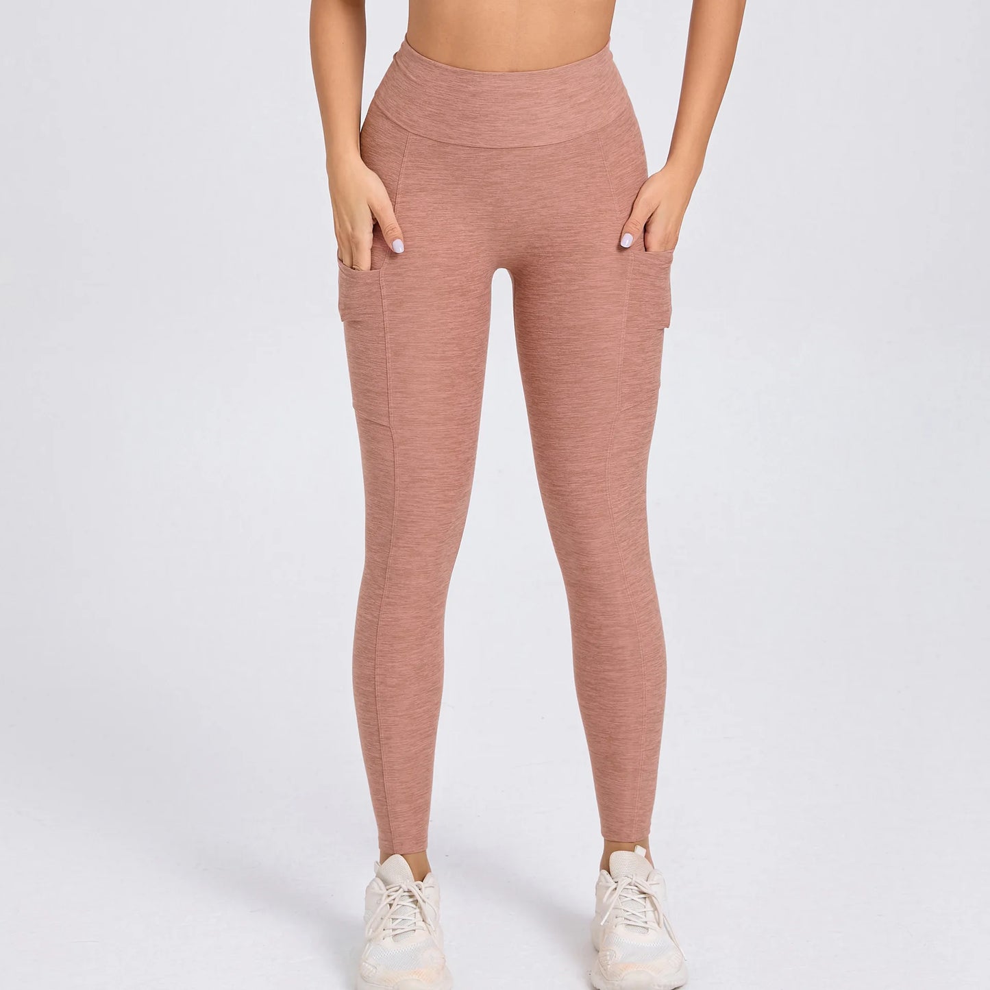 V-Taille Yogahose mit Scrunch-Effekt – Figurbetont & funktional 🍑🖤