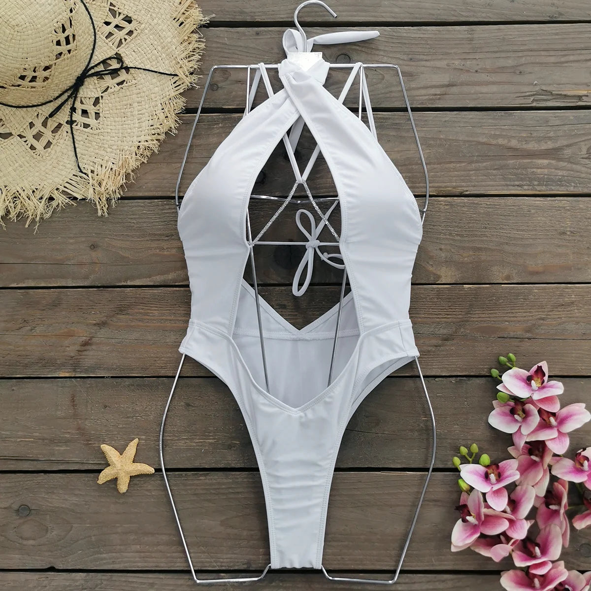 Cut-Out Monokini mit Push-up – sexy, modern & sommerlich stylisch