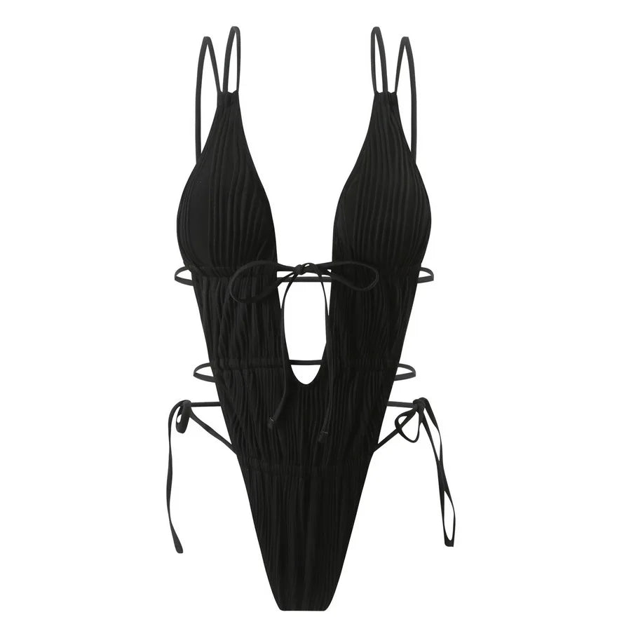 Rückenfreier Cut-Out-Badeanzug mit Bandage-Style – für heiße Strandtage