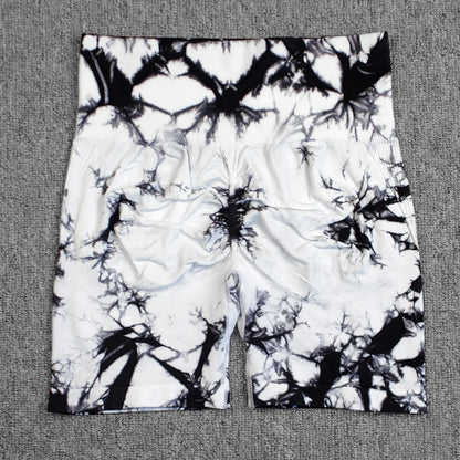 Tie-Dye Vibes & perfekte Kurven – Nahtlose Sport-Shorts für deinen Style-Moment