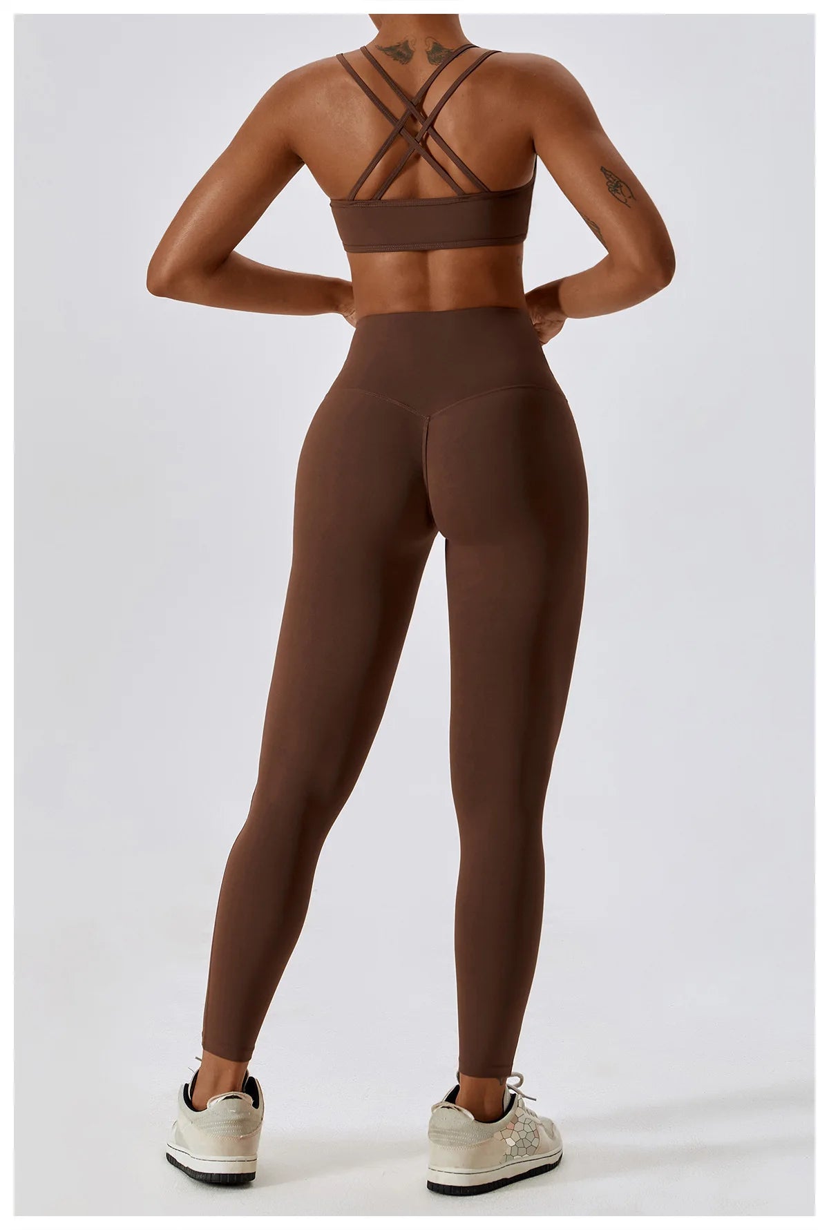 2-teiliges Yoga-Set – Nude Feel für Höchsten Komfort und Stil