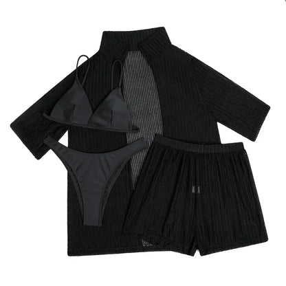 Vier-teiliges Bikini-Set mit gehäkelter Tunika – stilvoll am Strand