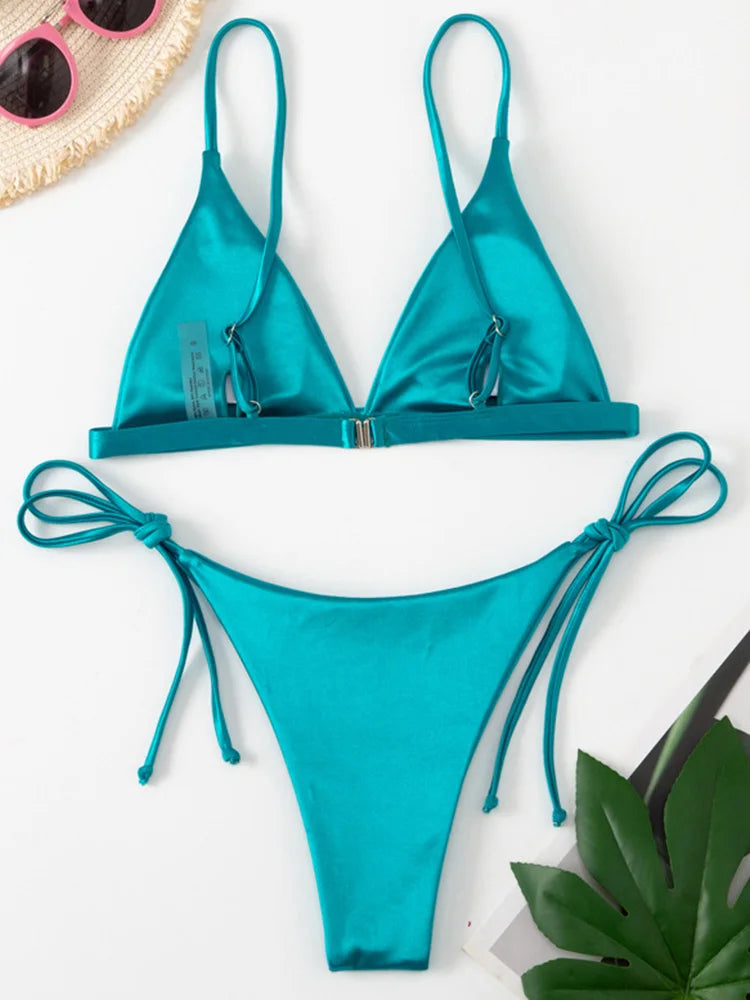 Metallic Satin Bikini-Set – glänzender Style mit brasilianischem Cut