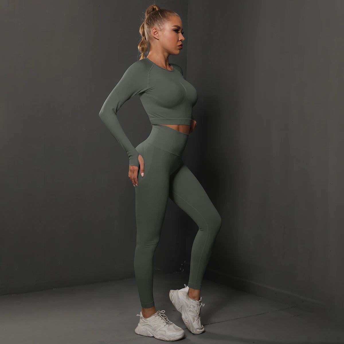 Nahtloses Sport-Set – Crop-Top & High-Waist Leggings für dein perfektes Workout