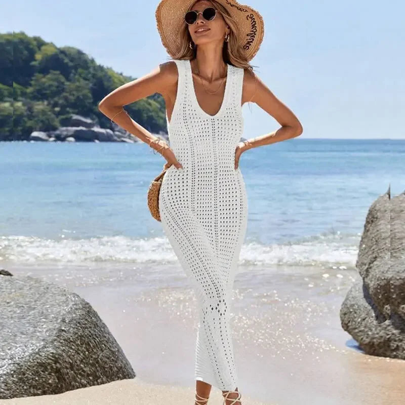 Gehäkelte lange Tunika mit V-Ausschnitt – der stilvolle Cover-Up für den Sommer