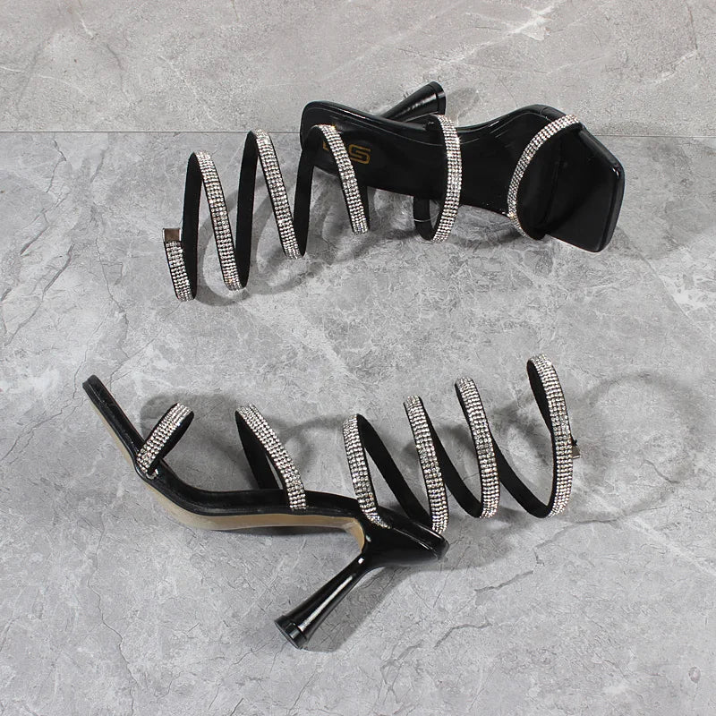 Crystal Snake Heels – Sinnlich, verspielt & wild wie der Sommer