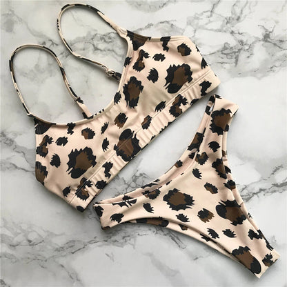 Animal-Print Bikini – frech, feminin & perfekt für heiße Strandtage