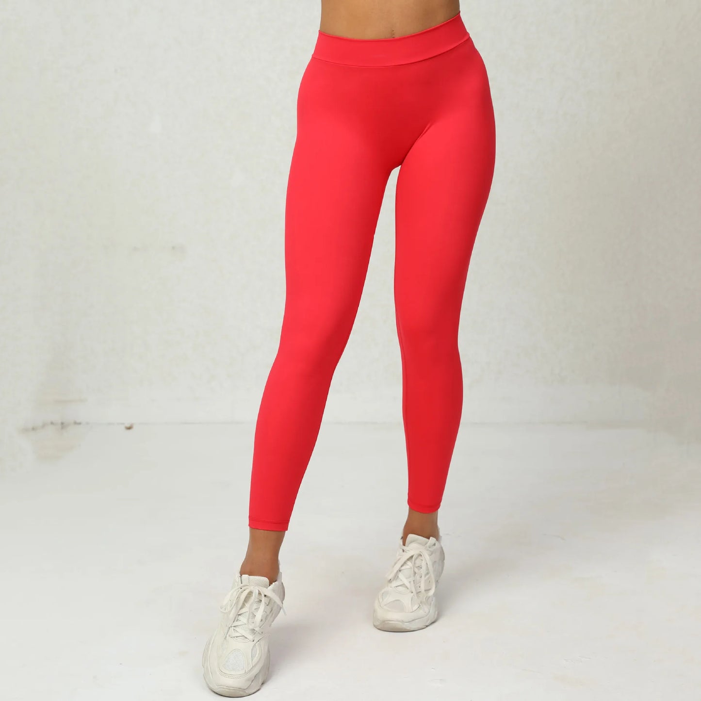 Sexy Scrunch-Leggings mit V-Taille – dein neuer Workout-Crush 🍑🖤