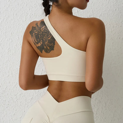 One Shoulder Sports Bra – Asymmetrisch. Sexy. Funktional.