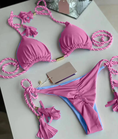 Mehrfarbiger Triangle-Bikini – verspielt, sexy & rückenfrei