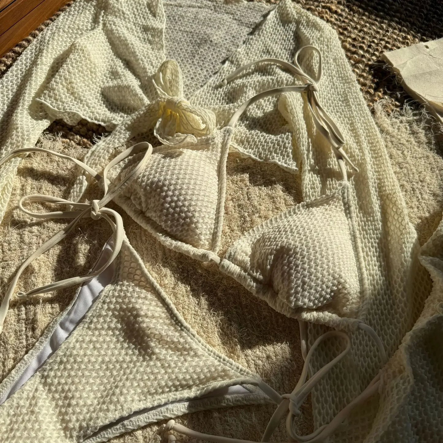 4-teiliges Fishnet Bikini-Set – stylisch, auffällig & perfekt für den Sommer