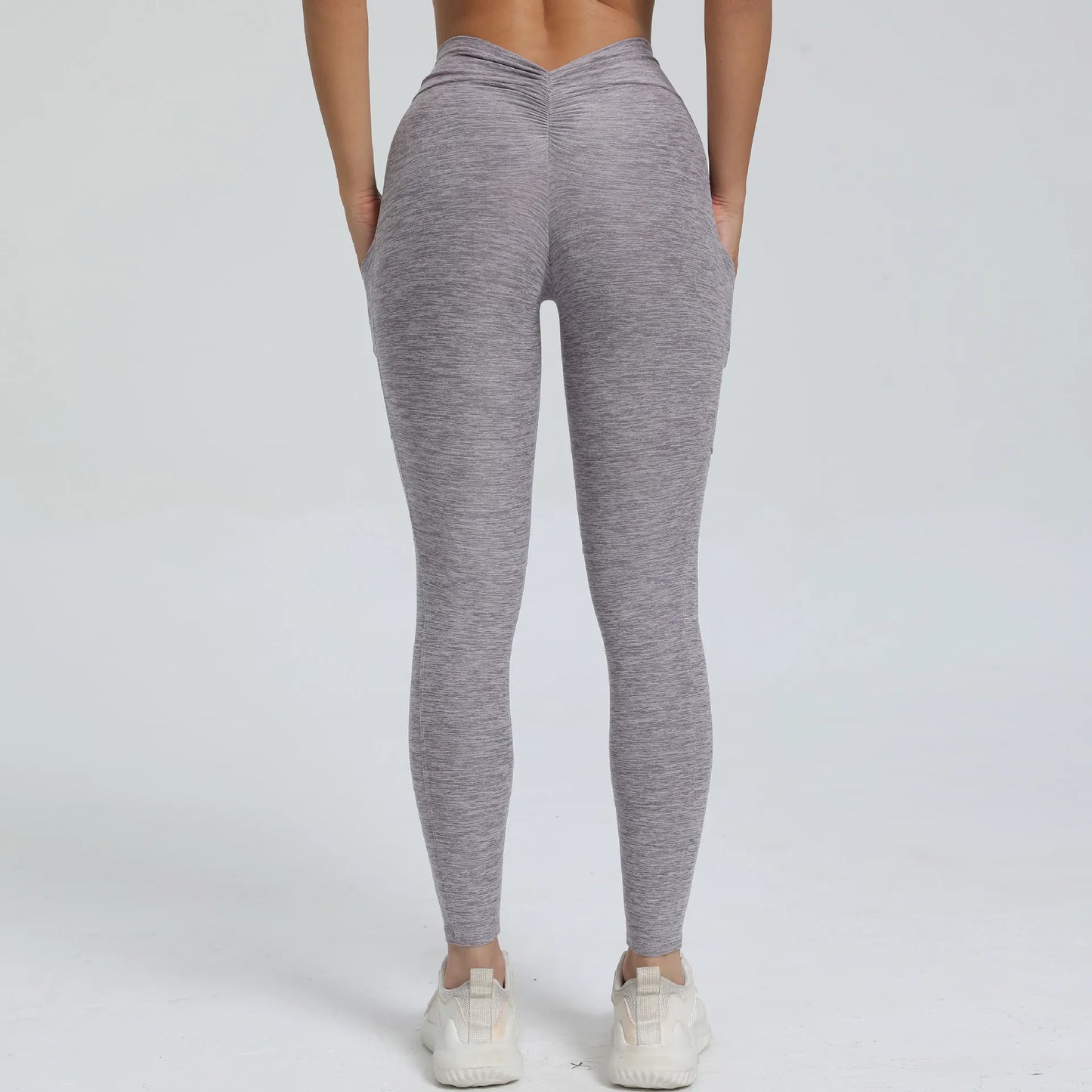 V-Taille Yogahose mit Scrunch-Effekt – Figurbetont & funktional 🍑🖤