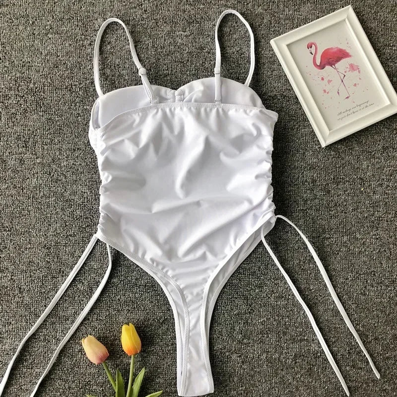 Cut-Out Monokini – auffällig, sexy & absolut im Trend