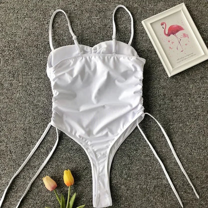 Cut-Out Monokini – auffällig, sexy & absolut im Trend