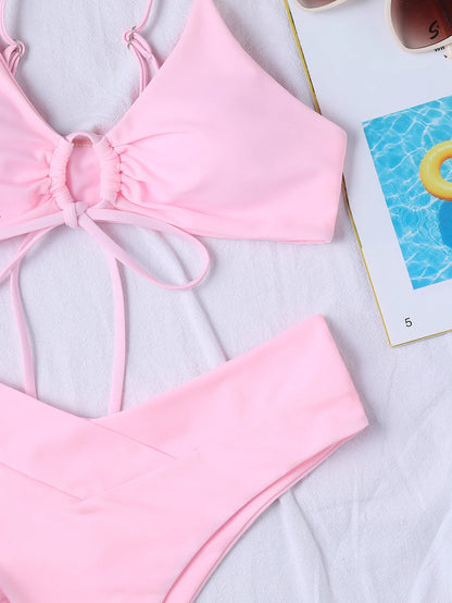 Schnür-Bikini – schlicht, elastisch & verführerisch feminin