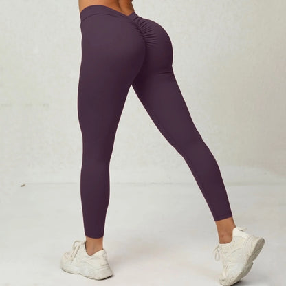 Sexy Scrunch-Leggings mit V-Taille – dein neuer Workout-Crush 🍑🖤