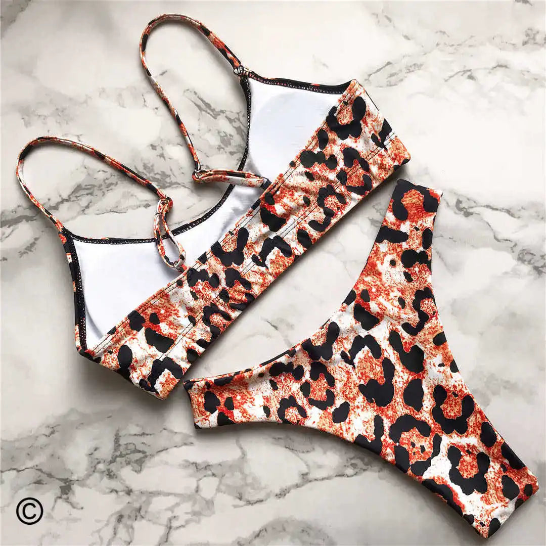Animal-Print Bikini – frech, feminin & perfekt für heiße Strandtage