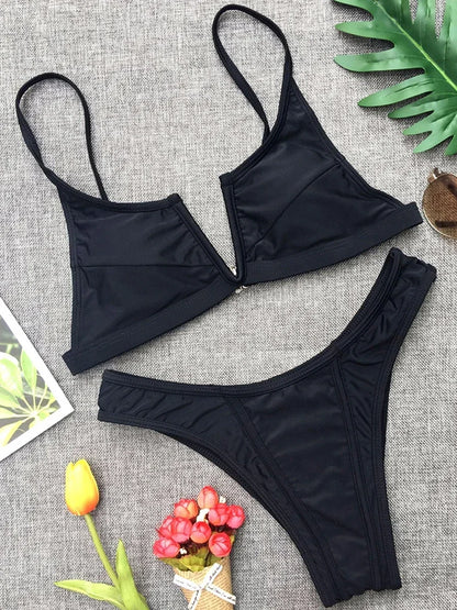Denim-Style Bikini-Set – cool, sexy & perfekt für den Sommer