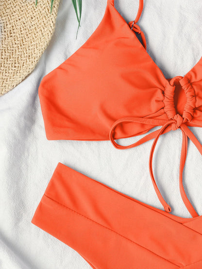 Schnür-Bikini – schlicht, elastisch & verführerisch feminin