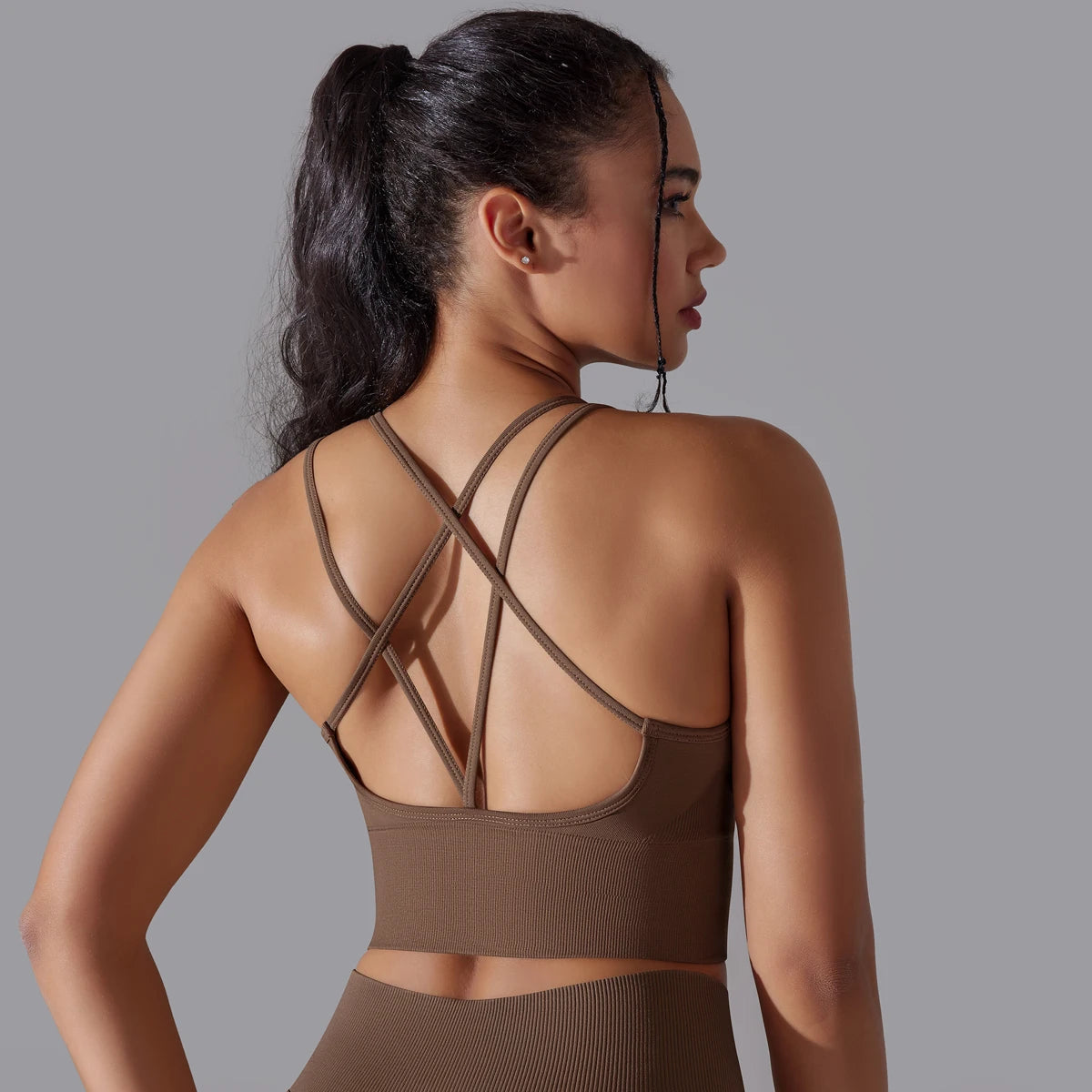 Crossover Back Sports Bra – Power. Halt. Style.