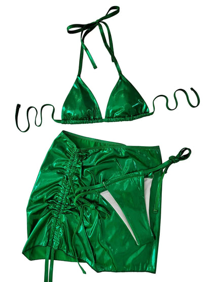 Dreiteiliges Bikini-Set in leuchtenden Farben – modern, sexy & stylisch